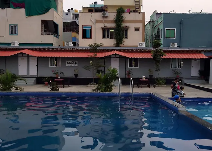 Himalaya Pool & Resort Hotel